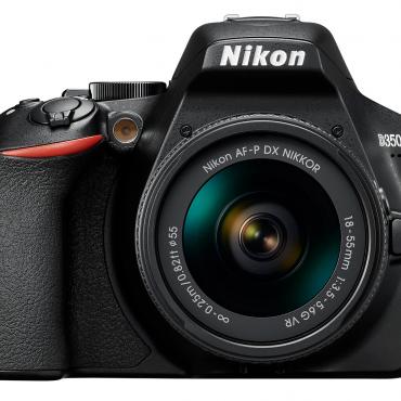 Nikon D3500 hero